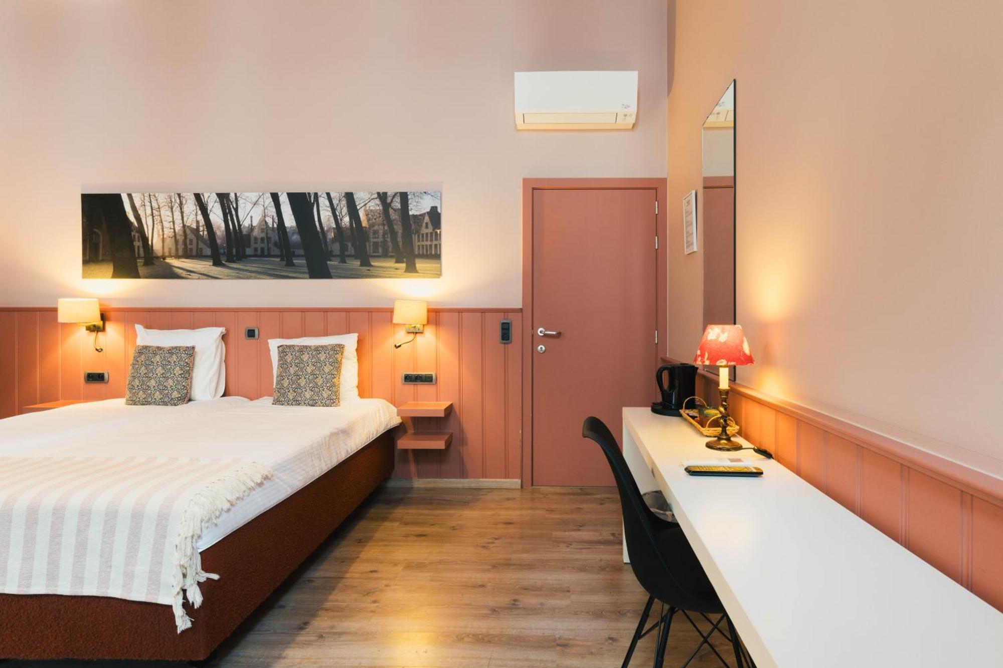 Boutique Hotel Malleberg Brugge Bagian luar foto